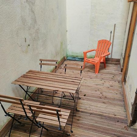 Patio Cosy Apartment Thizy-les-Bourgs Luaran gambar
