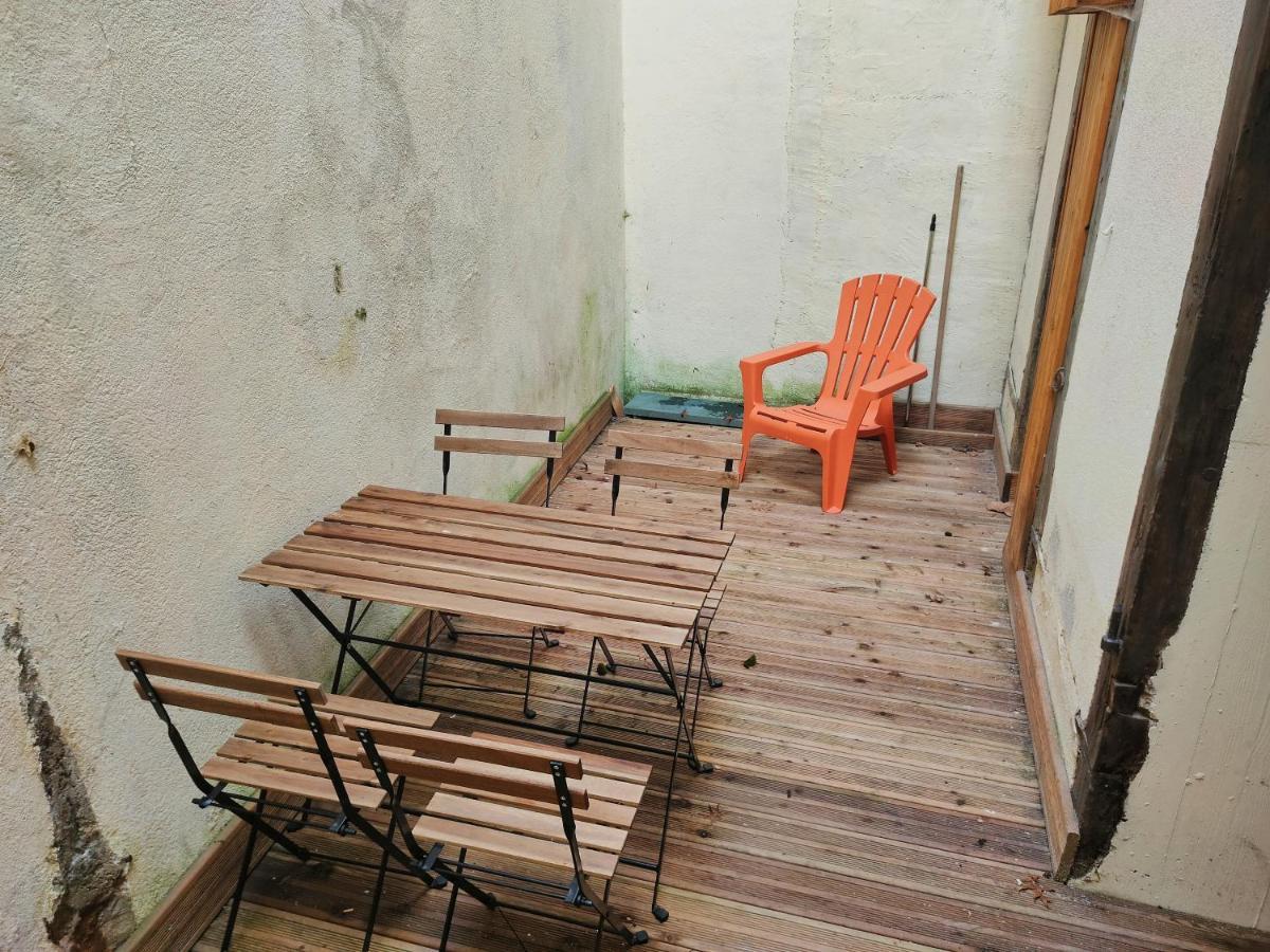 Patio Cosy Apartment Thizy-les-Bourgs Luaran gambar