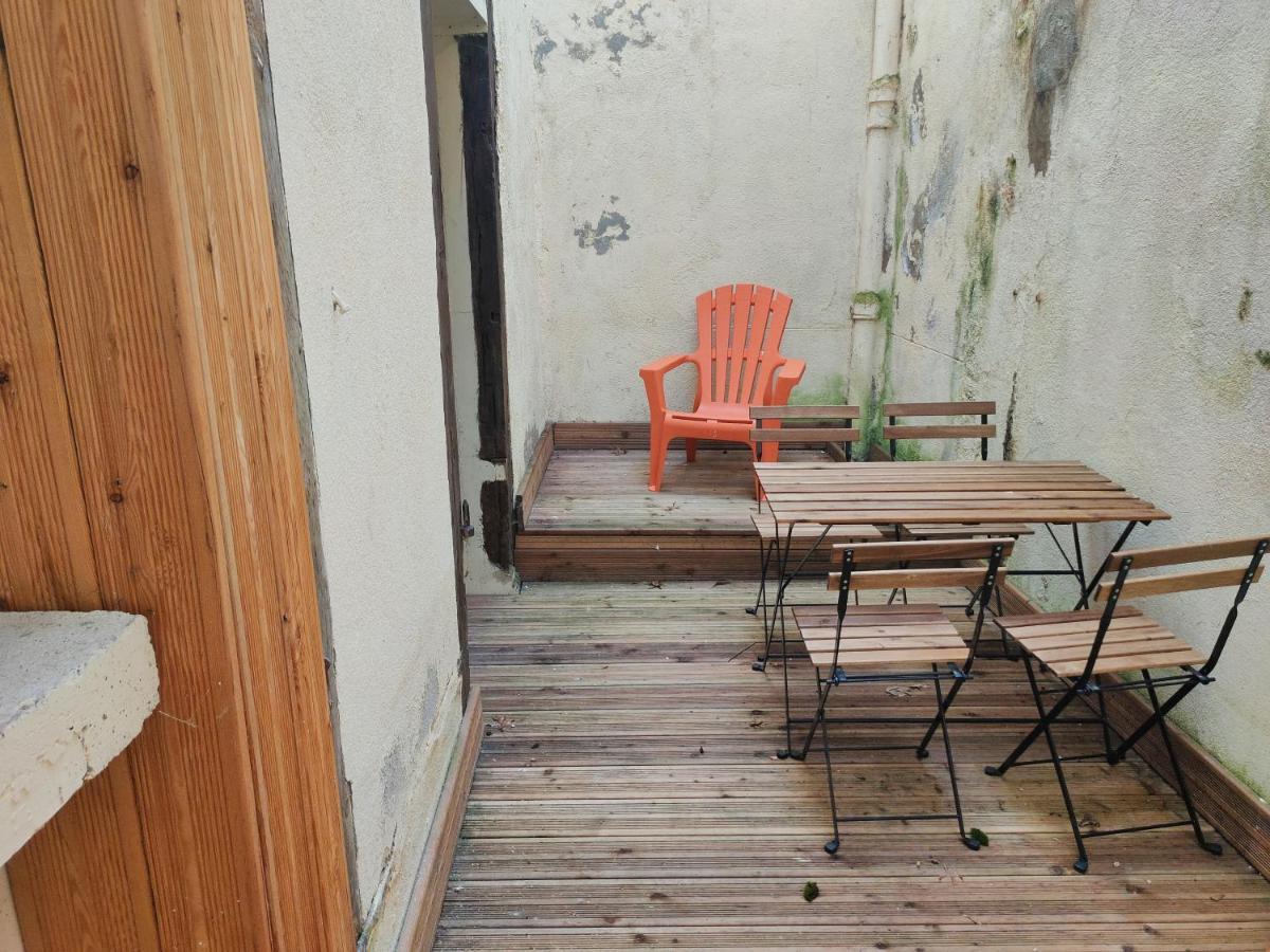 Patio Cosy Apartment Thizy-les-Bourgs Luaran gambar
